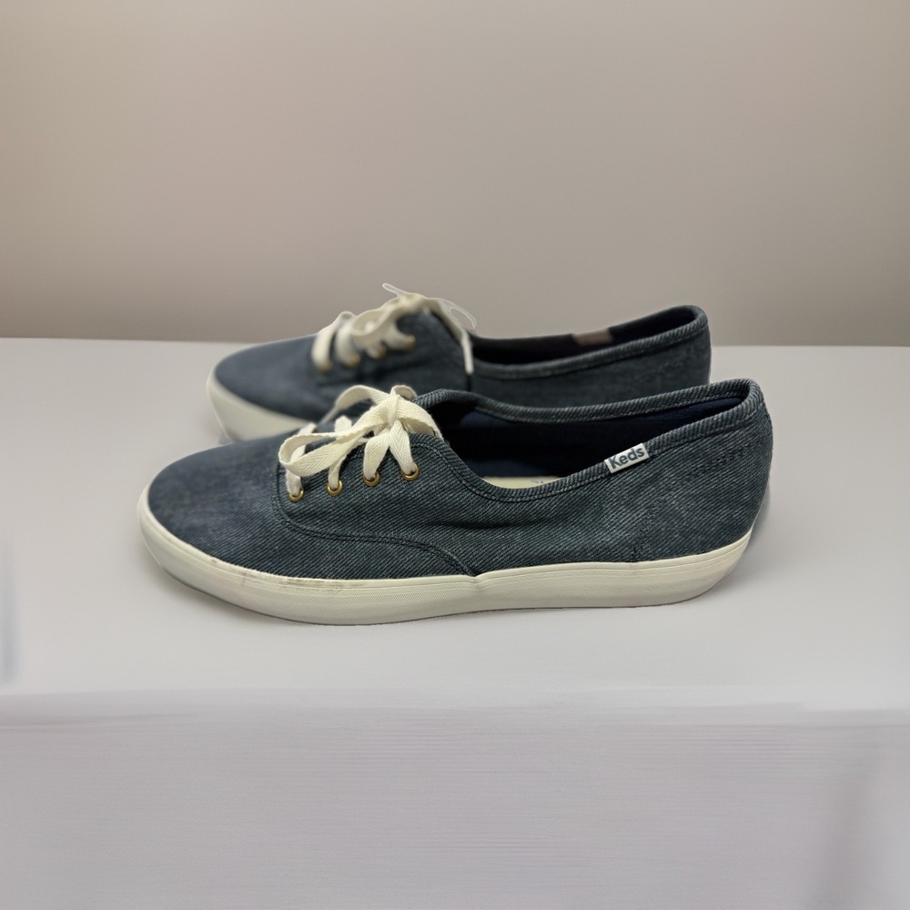 Womans Keds 11 Denim Blue Canvas Deck Shoe Style Boating Yacht Cruising